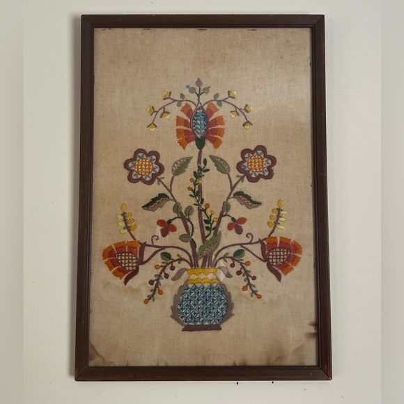 Other - Vintage Crewel Embroidered Linen